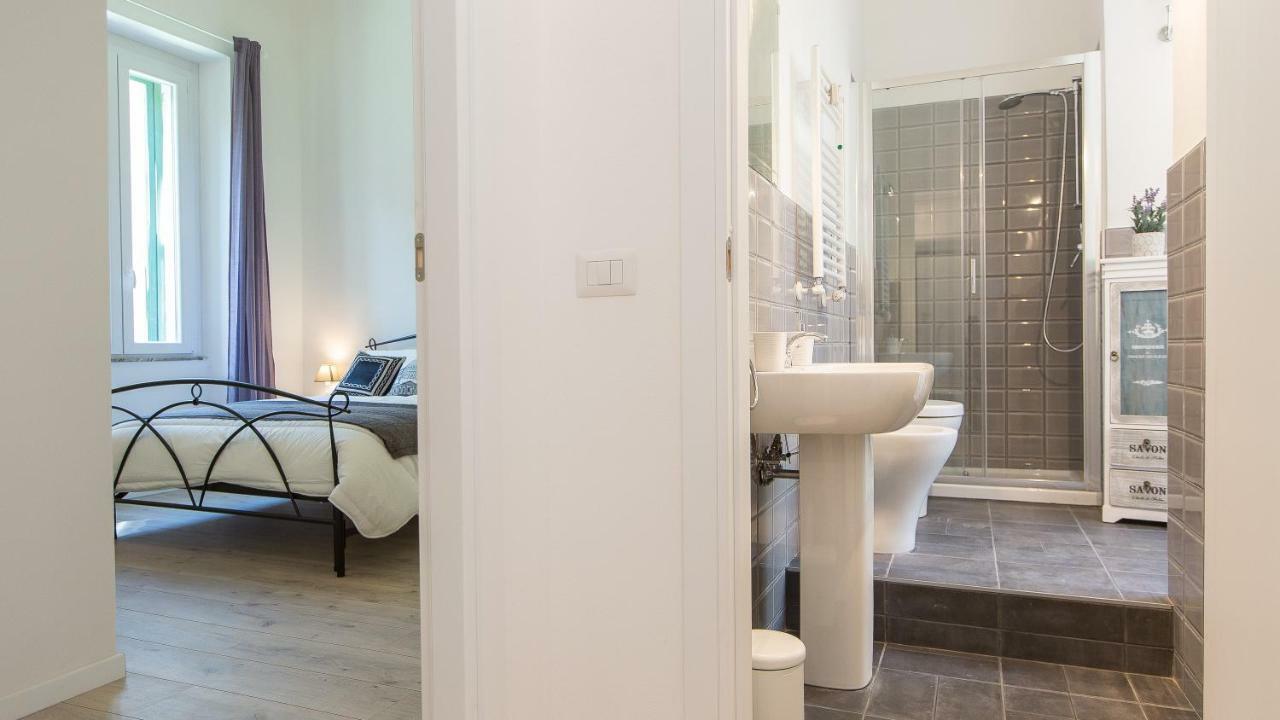 Apartment In Turati Rom